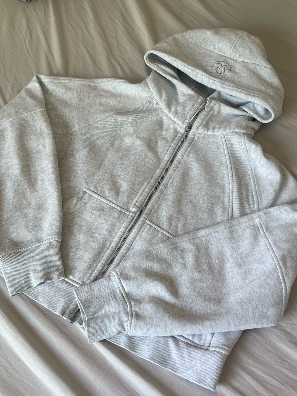 lululemon Scuba Cropped Gray Full-Zip Hoodie